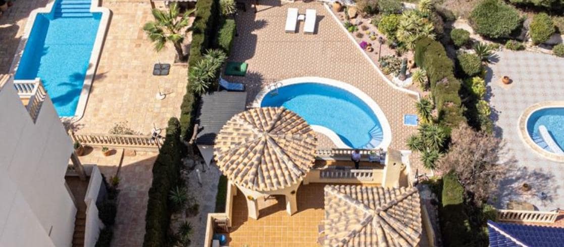 Chalet de 3 habitaciones en Las Ramblas Golf en venta con piscina - 395.000 € (Ref: 9206664)