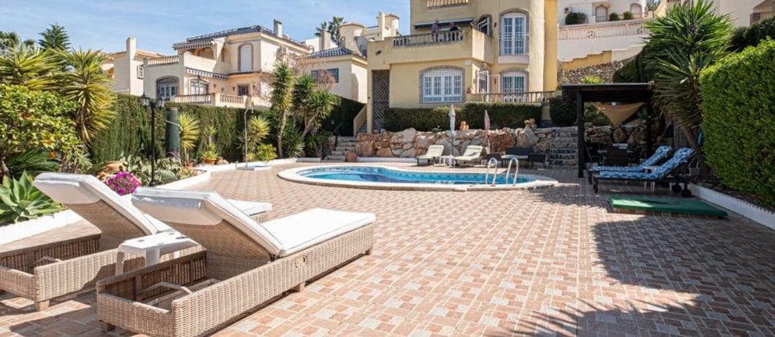 Chalet de 3 habitaciones en Las Ramblas Golf en venta con piscina - 395.000 € (Ref: 9206664)