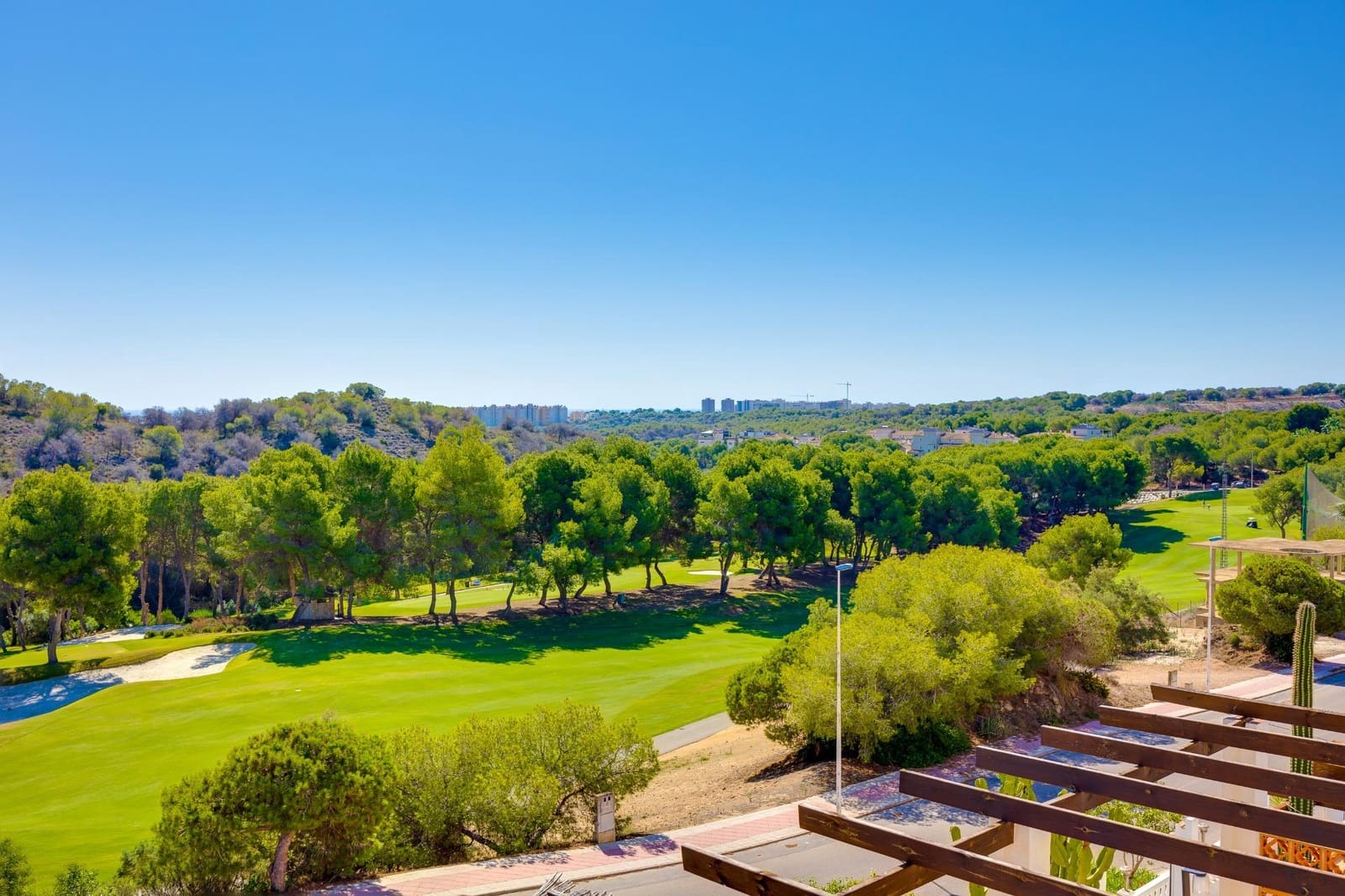 2 soveværelse Penthouse til salg i Las Ramblas Golf med swimmingpool garage - € 320.000 (Ref: 9209504)