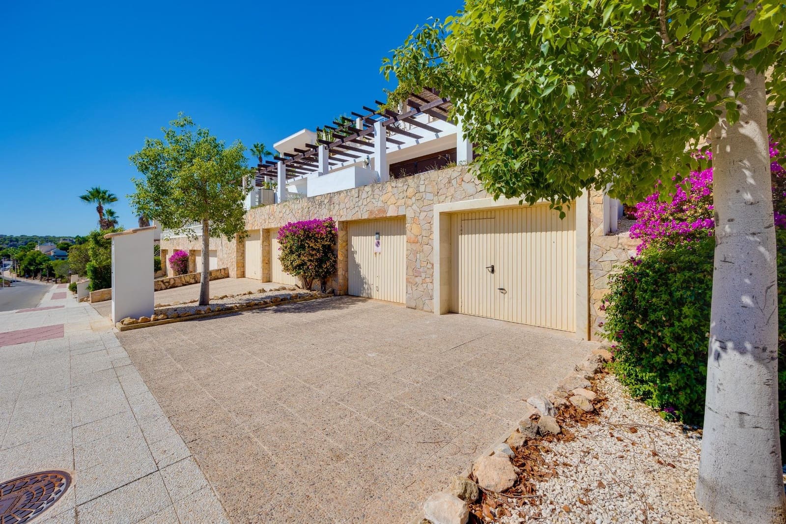 2 soveværelse Penthouse til salg i Las Ramblas Golf med swimmingpool garage - € 320.000 (Ref: 9209504)