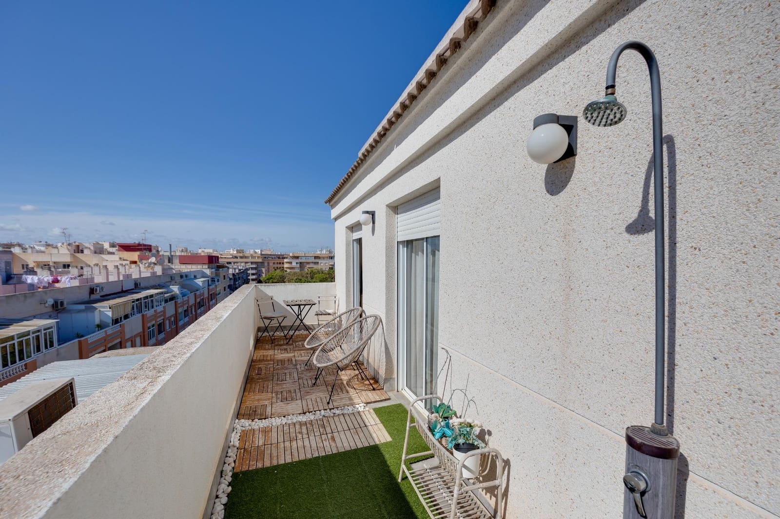 3 sovrum Takvåning till salu i Torrevieja - 180 000 € (Ref: 9209505)