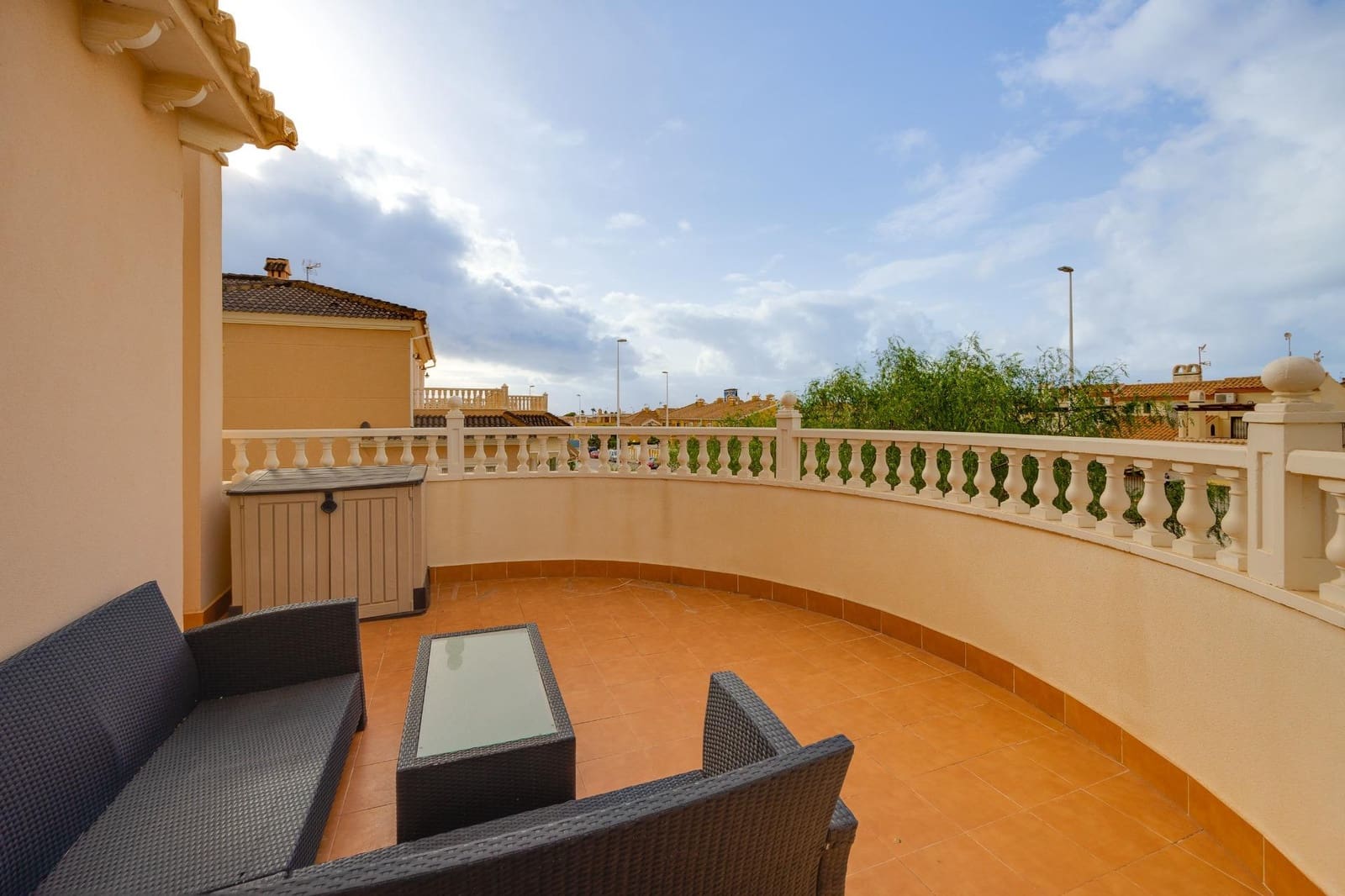 4 sovrum Villa till salu i La Zenia med pool garage - 570 000 € (Ref: 9215257)