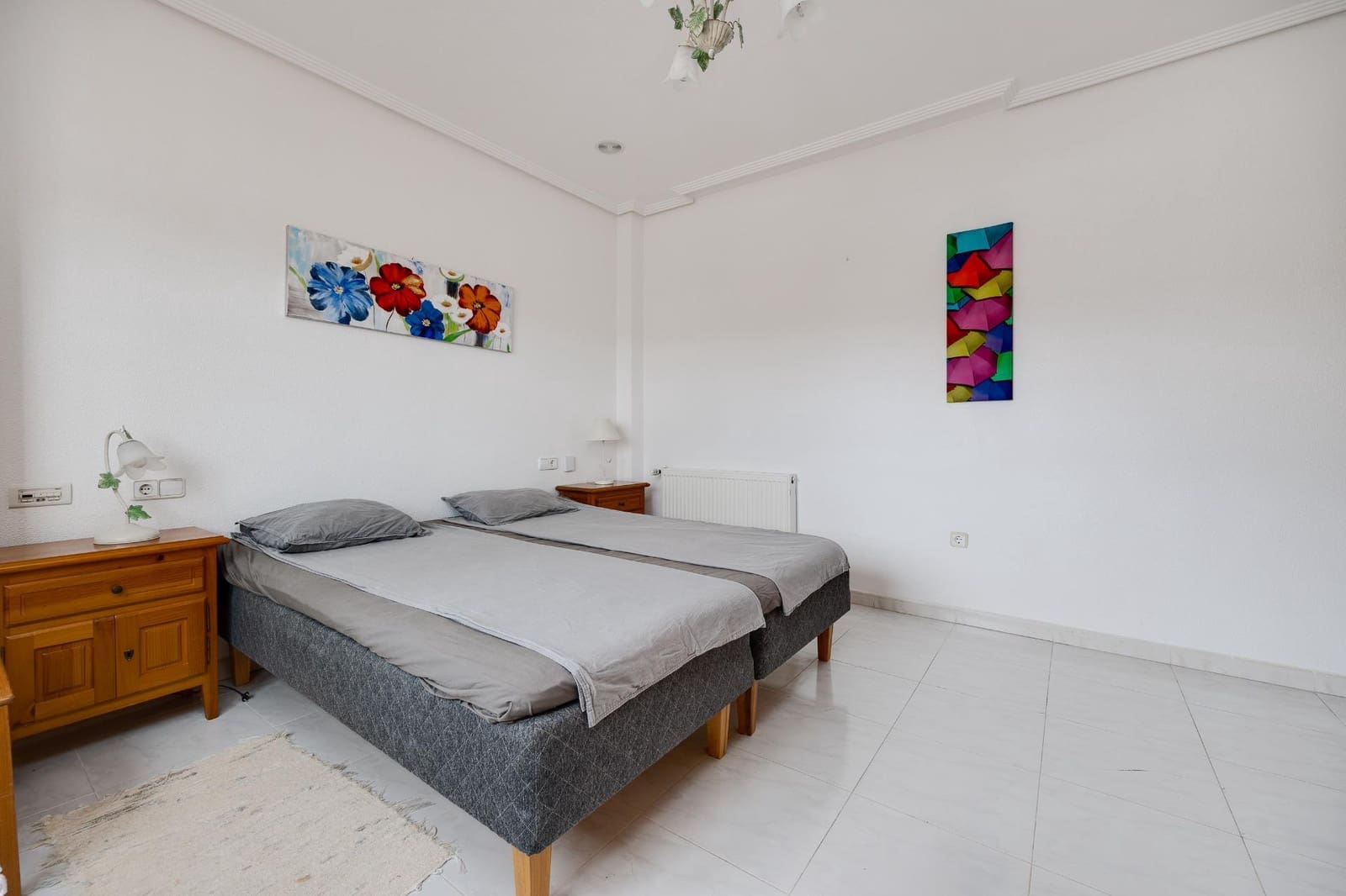 4 sovrum Villa till salu i La Zenia med pool garage - 570 000 € (Ref: 9215257)