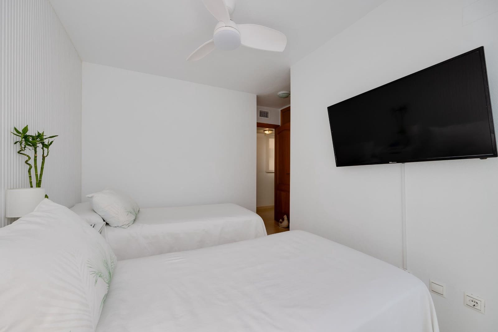 3 Zimmer Penthouse zu verkaufen in Torrevieja mit Pool - 350.000 € (Ref: 9230498)