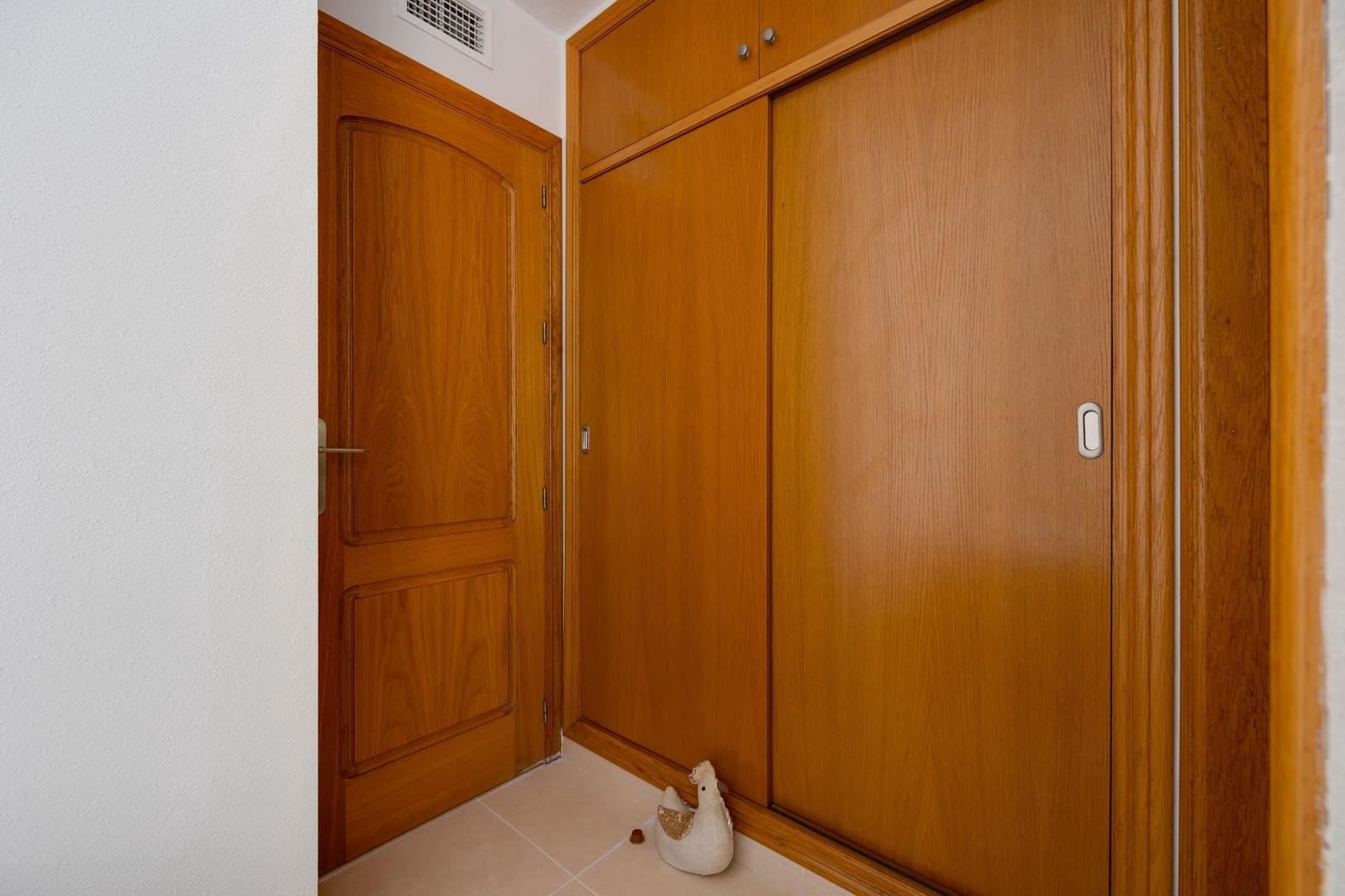 3 Zimmer Penthouse zu verkaufen in Torrevieja mit Pool - 350.000 € (Ref: 9230498)