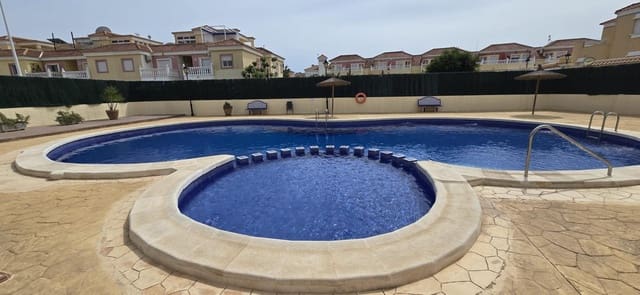 3 Zimmer Apartment zu verkaufen in La Regia, Orihuela mit Pool - 190.000 € (Ref: 9232789)