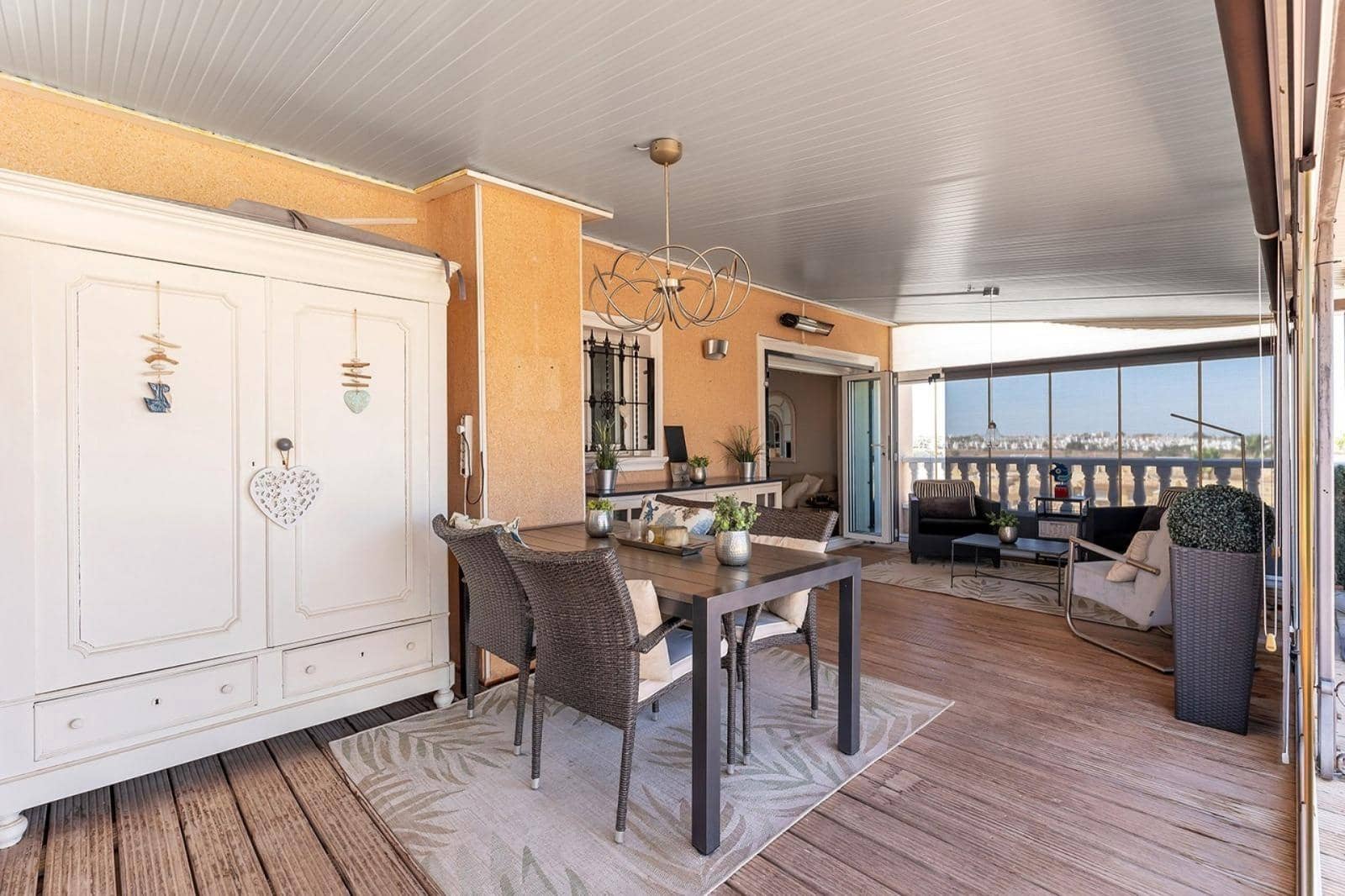 2 slaapkamer Penthouse te koop in Orihuela Costa met zwembad garage - € 299.900 (Ref: 9240253)