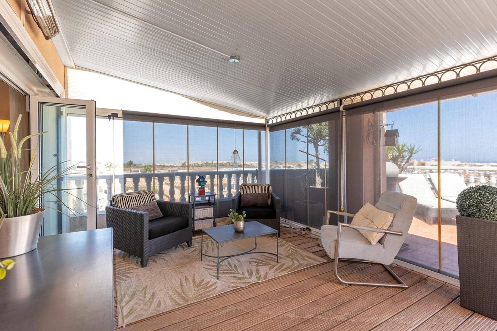 2 slaapkamer Penthouse te koop in Orihuela Costa met zwembad garage - € 299.900 (Ref: 9240253)