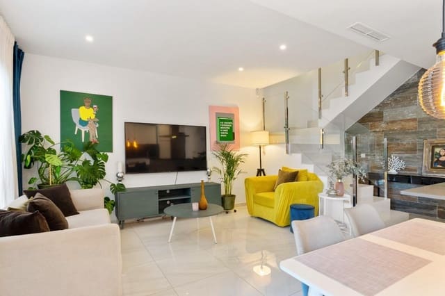 3 bedroom Terraced Villa for sale in Villamartín - Las Filipinas, Orihuela with pool - € 325,000 (Ref: 9257546)