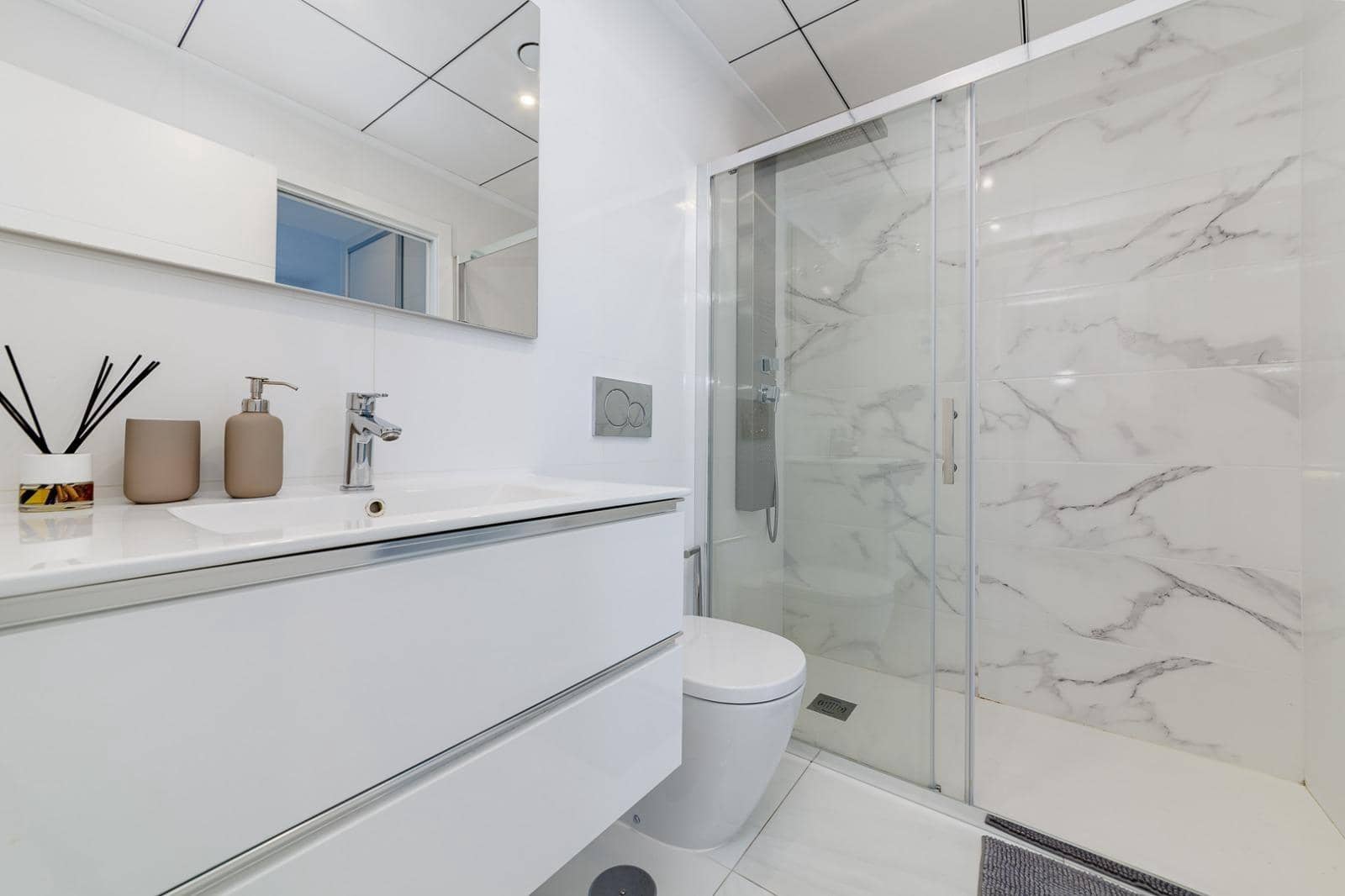 3 camera da letto Villetta a Schiera in vendita in Orihuela Costa con piscina - 325.000 € (Rif: 9257546)