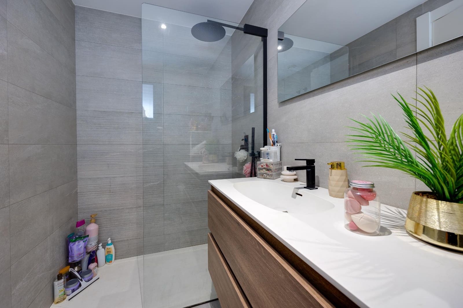 3 slaapkamer Appartement te koop in Torrevieja - € 360.000 (Ref: 9257547)