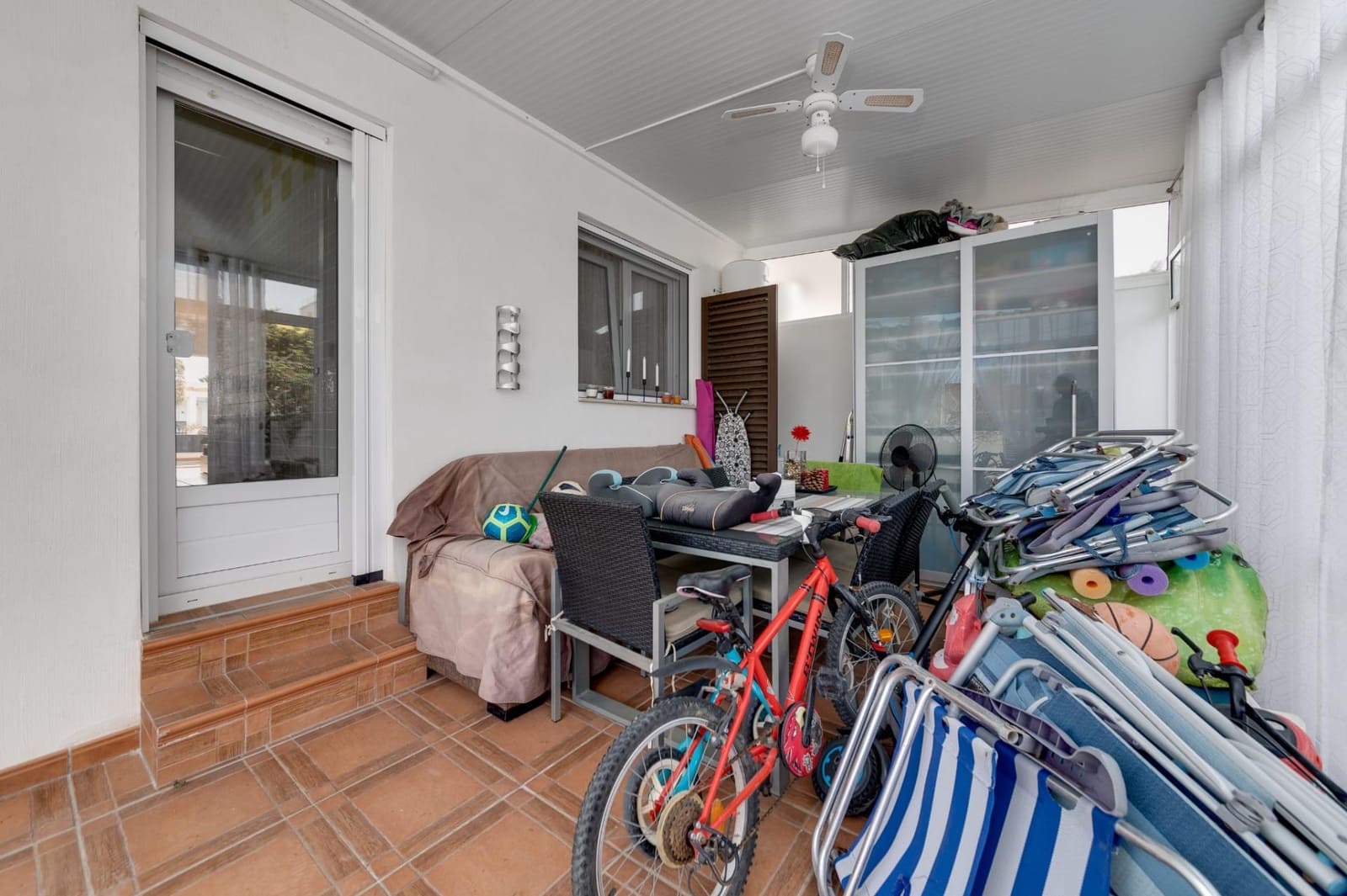 2 soverom Rekkehus til salgs i Campoamor med svømmebasseng - € 235 000 (Ref: 9264354)