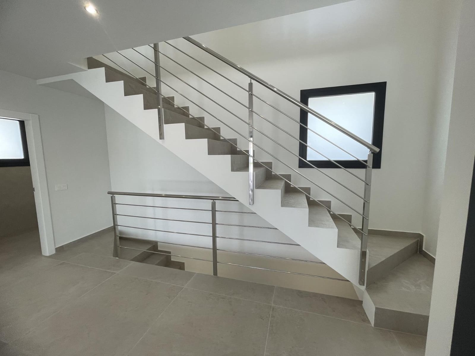 3 soverom Villa til salgs i Ciudad Quesada med svømmebasseng garasje - € 799 900 (Ref: 9272459)