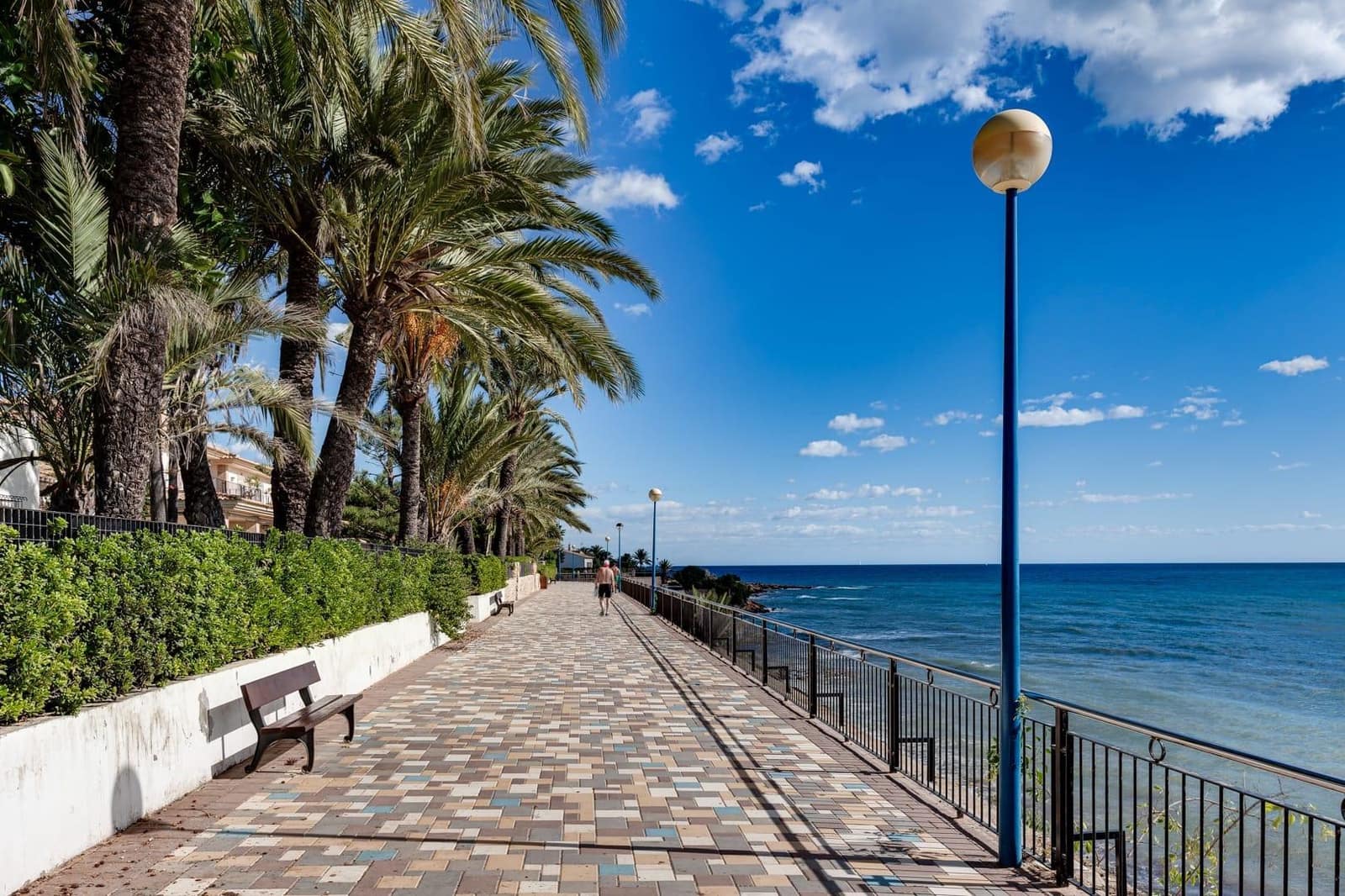 2 soveværelse Penthouse til salg i Punta Prima med swimmingpool garage - € 282.000 (Ref: 9276512)