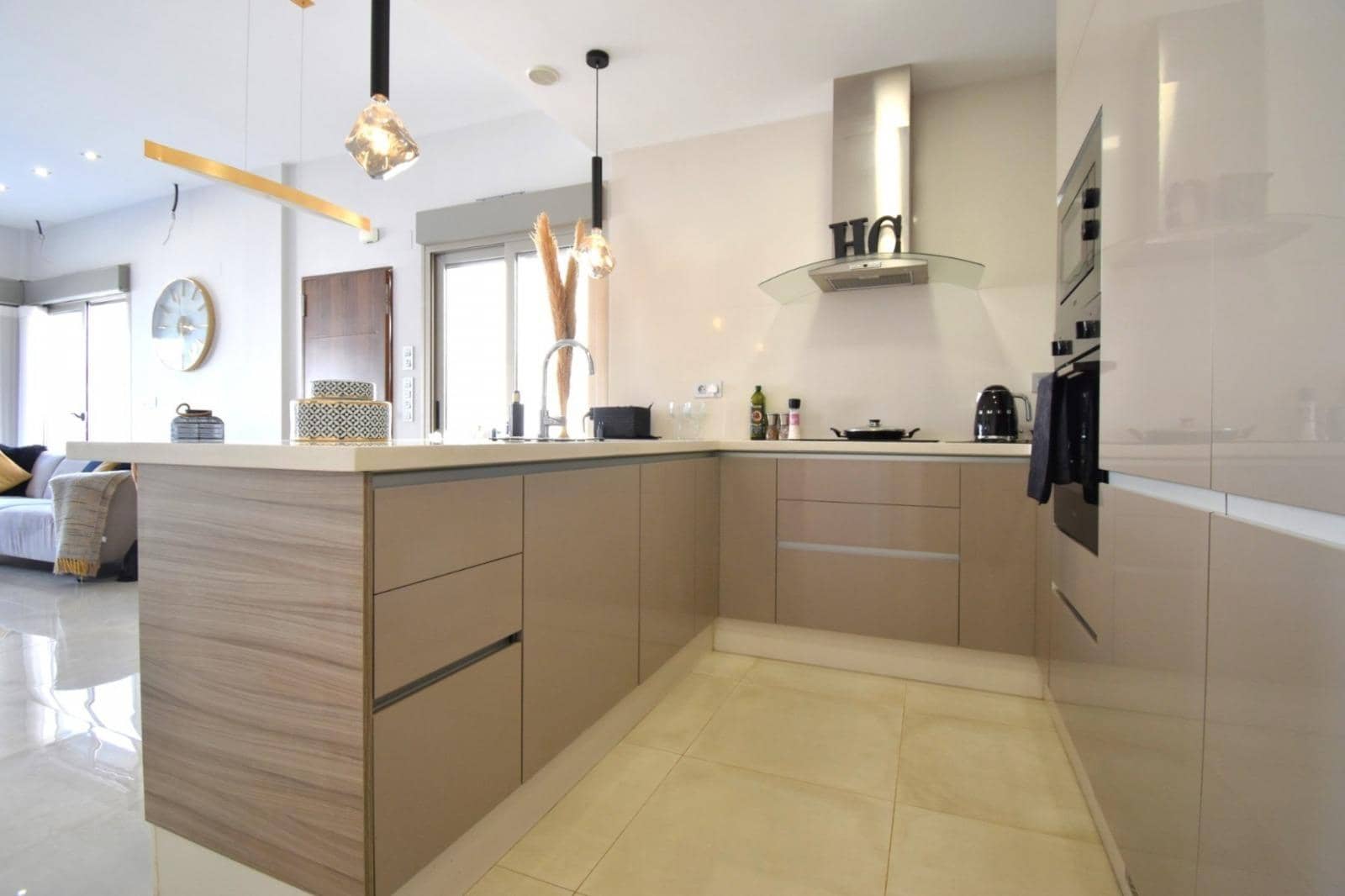 3 makuuhuone Paritalo myytävänä paikassa Orihuela Costa mukana uima-altaan - 369 950 € (Ref: 9282384)