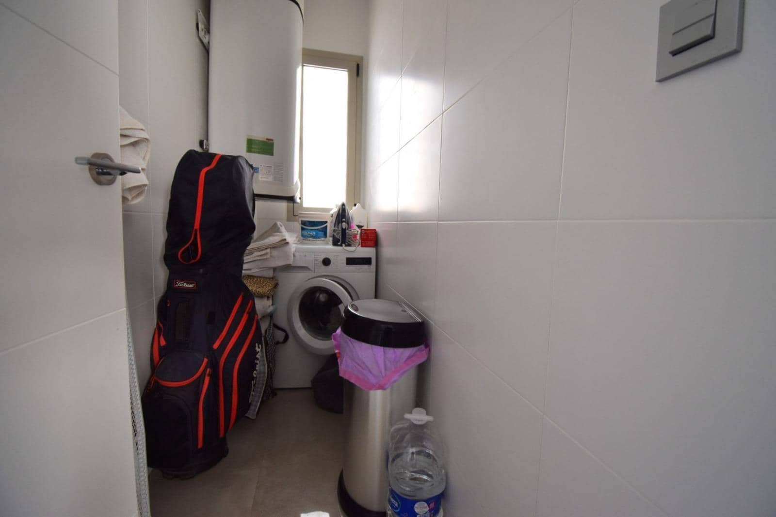 3 makuuhuone Paritalo myytävänä paikassa Orihuela Costa mukana uima-altaan - 369 950 € (Ref: 9282384)