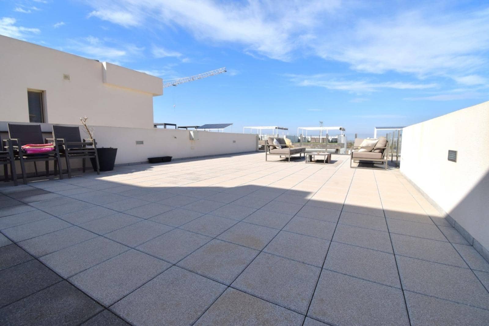 3 makuuhuone Paritalo myytävänä paikassa Orihuela Costa mukana uima-altaan - 369 950 € (Ref: 9282384)