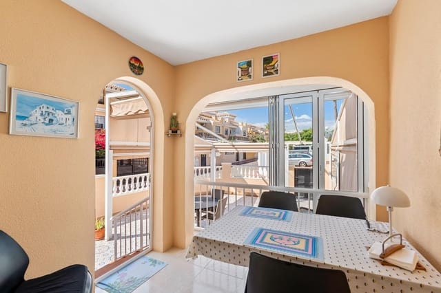 3 quarto Moradia em Banda para venda em Aguas Nuevas, Torrevieja com piscina - 259 000 € (Ref: 9308693)