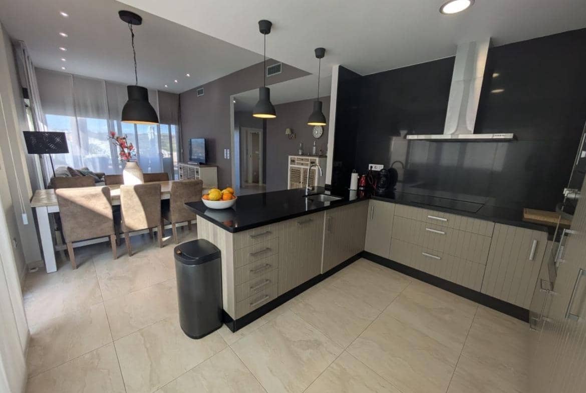 3 sovrum Villa till salu i Orihuela Costa med pool - 469 000 € (Ref: 9312755)