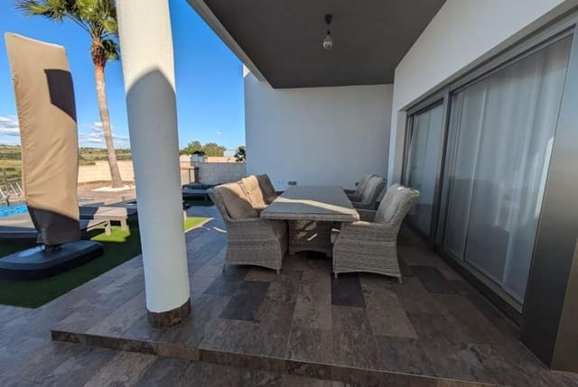 3 sovrum Villa till salu i Villamartín - Las Filipinas, Orihuela med pool - 469 000 € (Ref: 9312755)