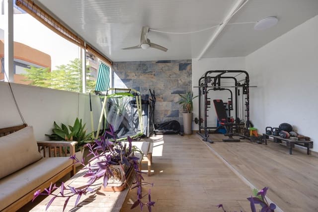 3 sovrum Hus till salu i Centro, Torrevieja med garage - 250 000 € (Ref: 9312759)