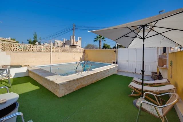 4 bedroom Villa for sale in El Chaparral - La Siesta - La Torreta, Torrevieja with pool - € 235,000 (Ref: 9324296)