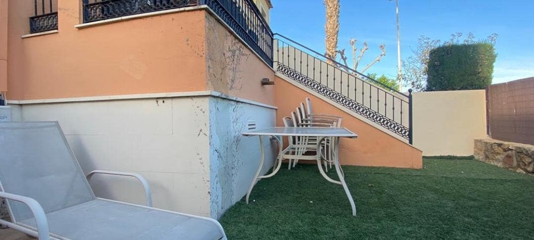 3 soverom Rekkehus til salgs i Algorfa med svømmebasseng - € 210 000 (Ref: 9338479)