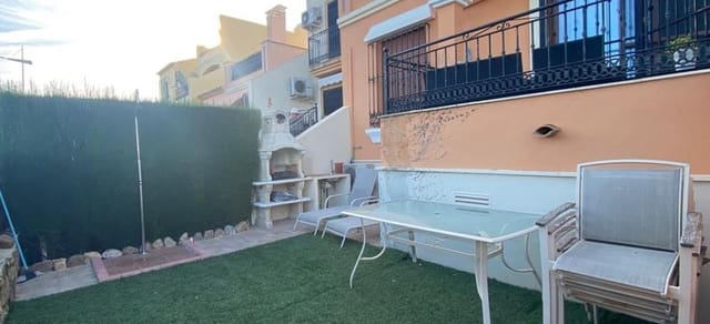 3 slaapkamer Rijtjeshuis te koop in Algorfa met zwembad - € 210.000 (Ref: 9338479)