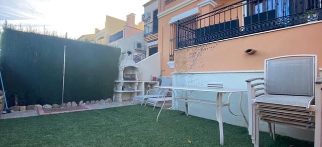 3 slaapkamer Rijtjeshuis te koop in Algorfa met zwembad - € 210.000 (Ref: 9338479)