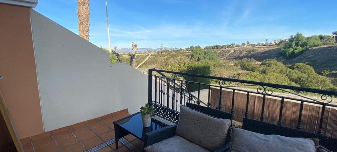 3 soverom Rekkehus til salgs i Algorfa med svømmebasseng - € 210 000 (Ref: 9338479)