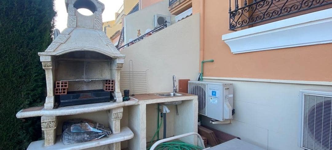 3 soverom Rekkehus til salgs i Algorfa med svømmebasseng - € 210 000 (Ref: 9338479)