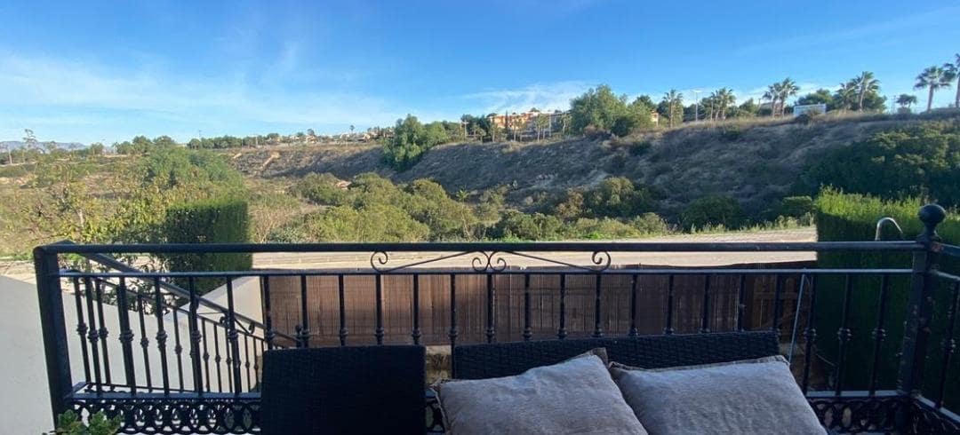 3 soverom Rekkehus til salgs i Algorfa med svømmebasseng - € 210 000 (Ref: 9338479)