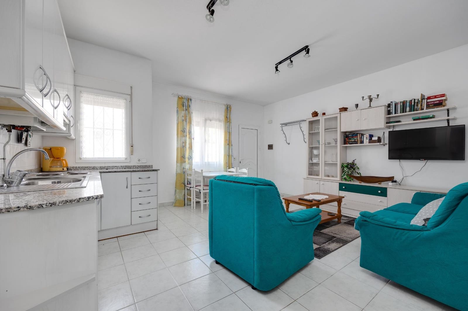 4 soveværelse Villa til salg i La Regia med swimmingpool garage - € 725.000 (Ref: 9362530)