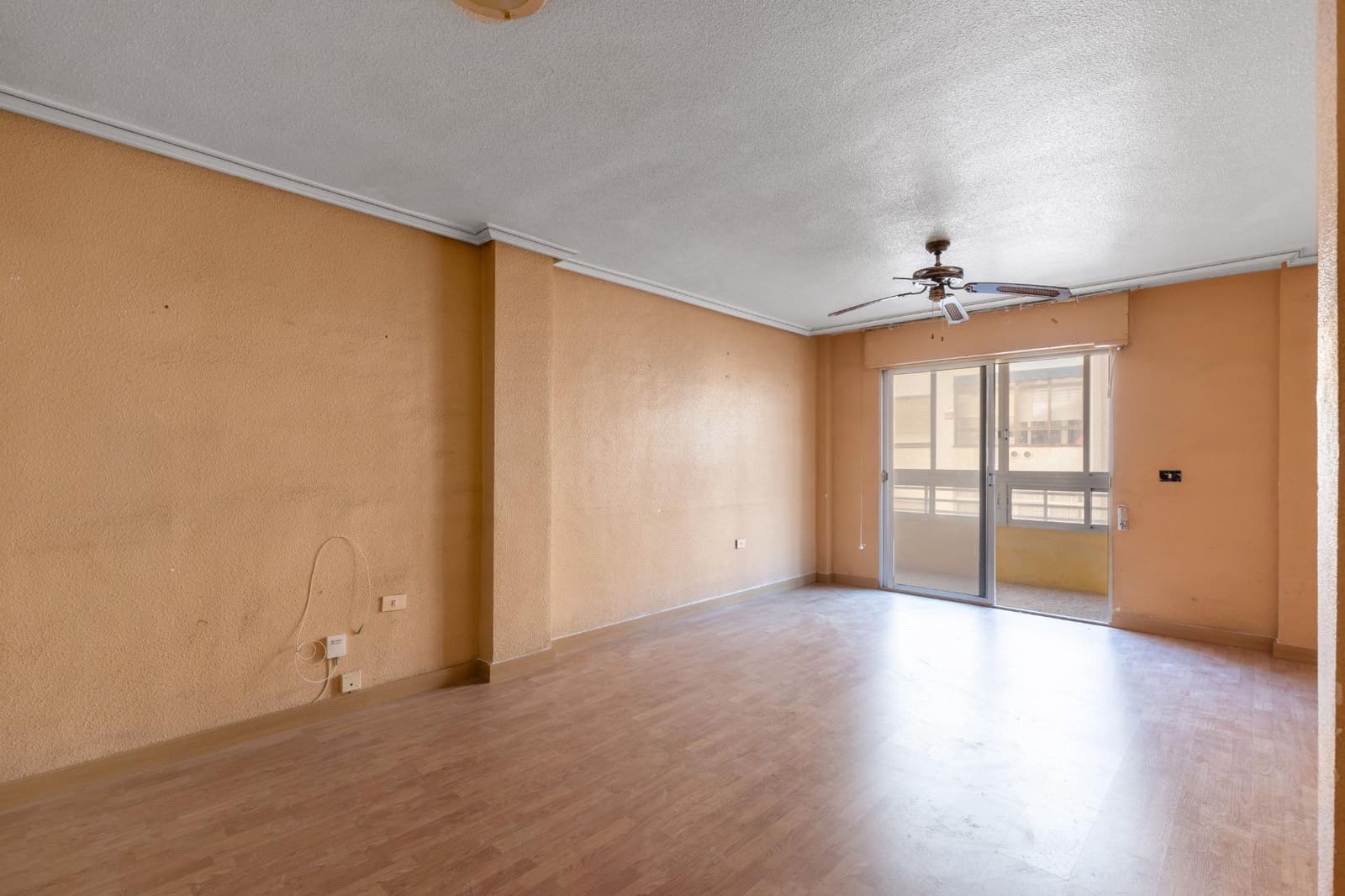 3 sovrum Lägenhet till salu i Torrevieja - 146 000 € (Ref: 9375242)