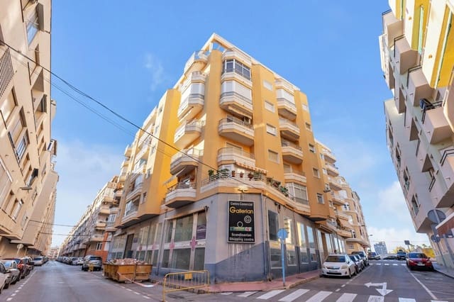 3 sovrum Lägenhet till salu i Torrevieja - 146 000 € (Ref: 9375242)