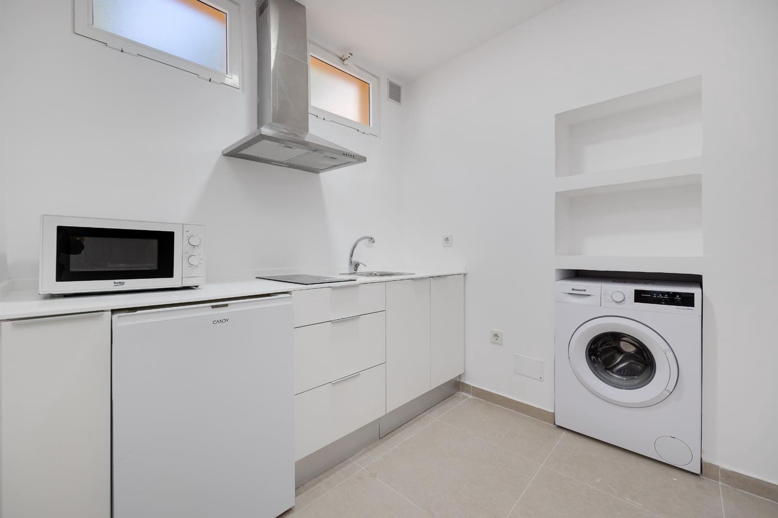 4 chambre Villa/Maison à vendre à Playa Flamenca avec garage - 345 000 € (Ref: 9382735)