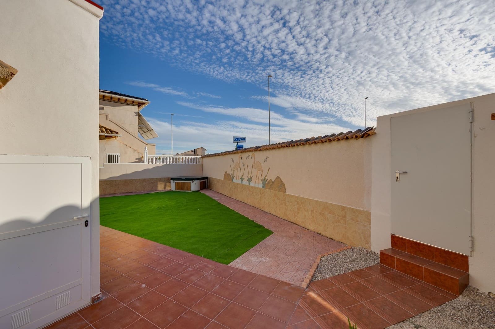 4 chambre Villa/Maison à vendre à Playa Flamenca avec garage - 345 000 € (Ref: 9382735)