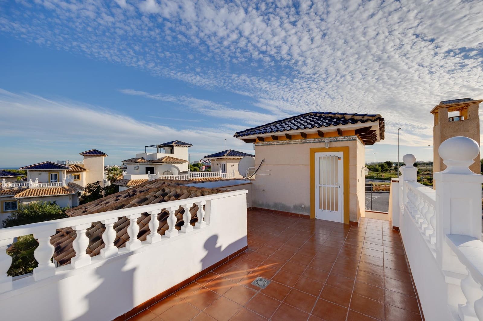 4 chambre Villa/Maison à vendre à Playa Flamenca avec garage - 345 000 € (Ref: 9382735)