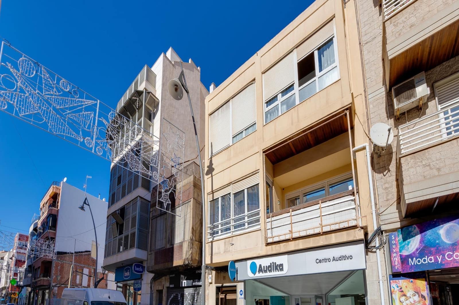 4 sovrum Lägenhet till salu i Torrevieja - 210 000 € (Ref: 9409285)