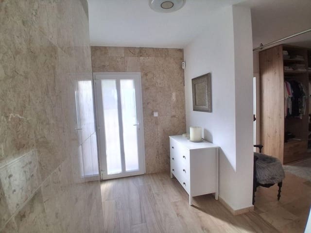 4 soverom Villa til salgs i Lomas de Campoamor - Las Ramblas, Orihuela med svømmebasseng - € 499 990 (Ref: 9422303)