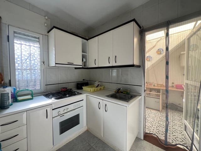 2 soveværelse Rækkehus til salg i La Siesta, Torrevieja - € 139.995 (Ref: 9422304)