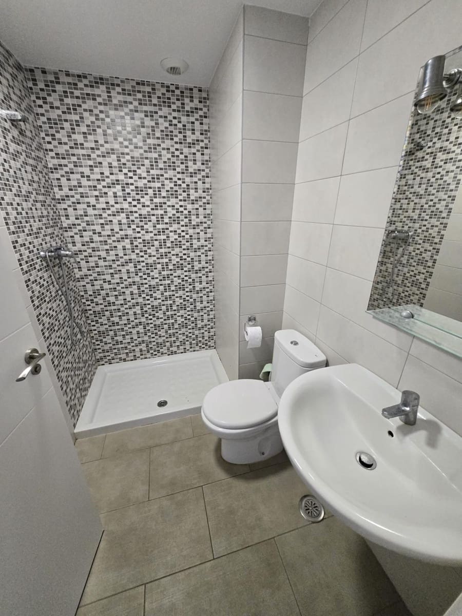 2 soverom Bungalow til salgs i Torrevieja med svømmebasseng - € 197 000 (Ref: 9424428)