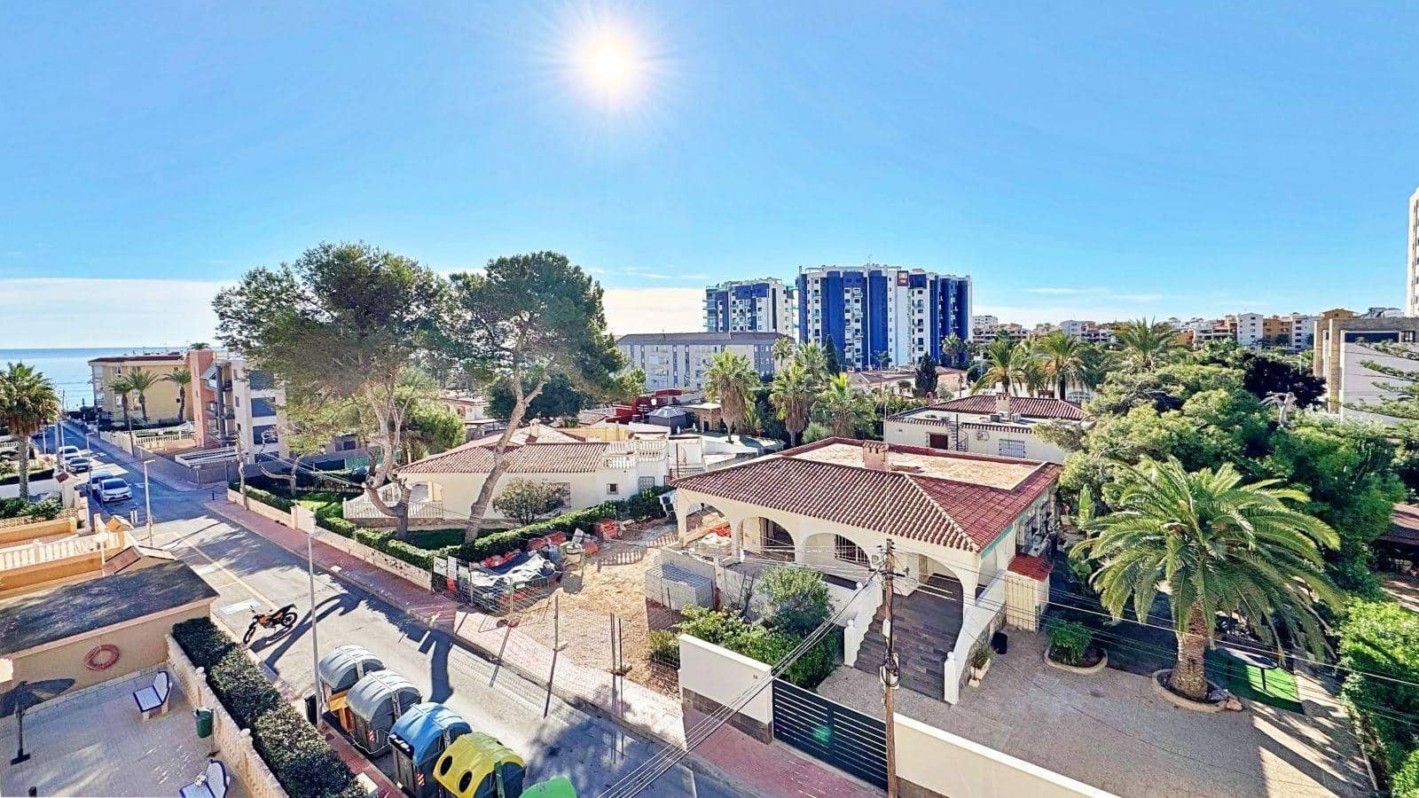 1 slaapkamer Appartement te koop in Punta Prima met zwembad - € 135.900 (Ref: 9424429)