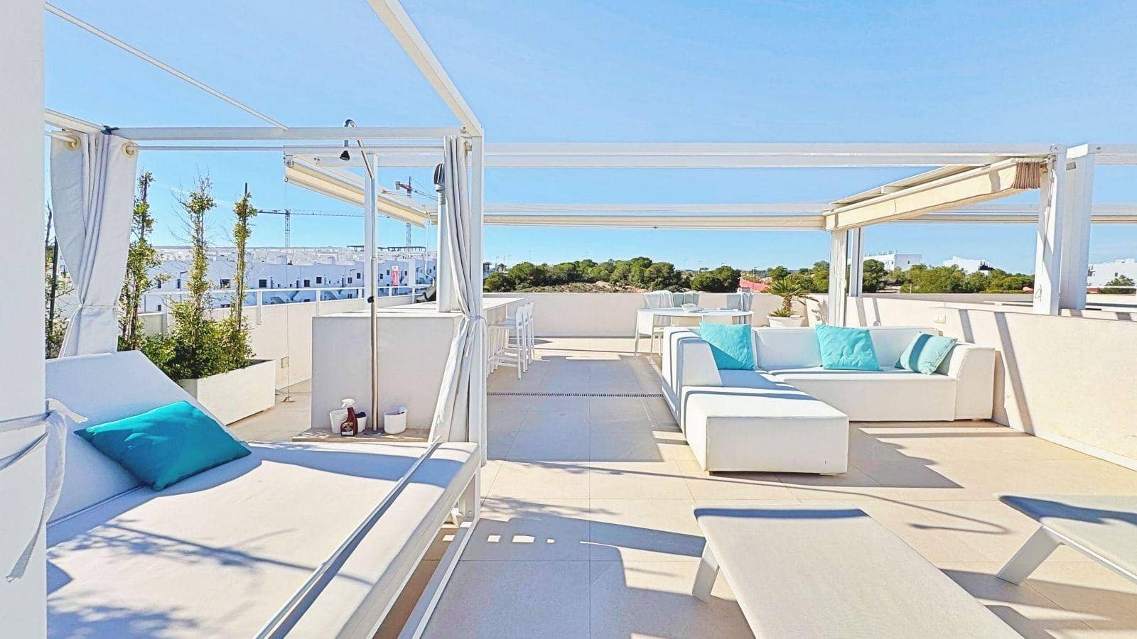 3 slaapkamer Penthouse te koop in Los Balcones met zwembad garage - € 360.000 (Ref: 9427441)