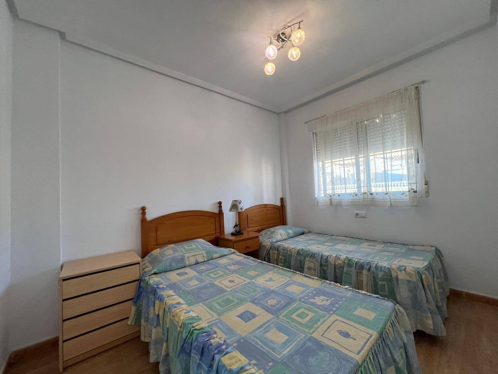 2 sovrum Takvåning till salu i Orihuela Costa med pool - 149 995 € (Ref: 9427443)