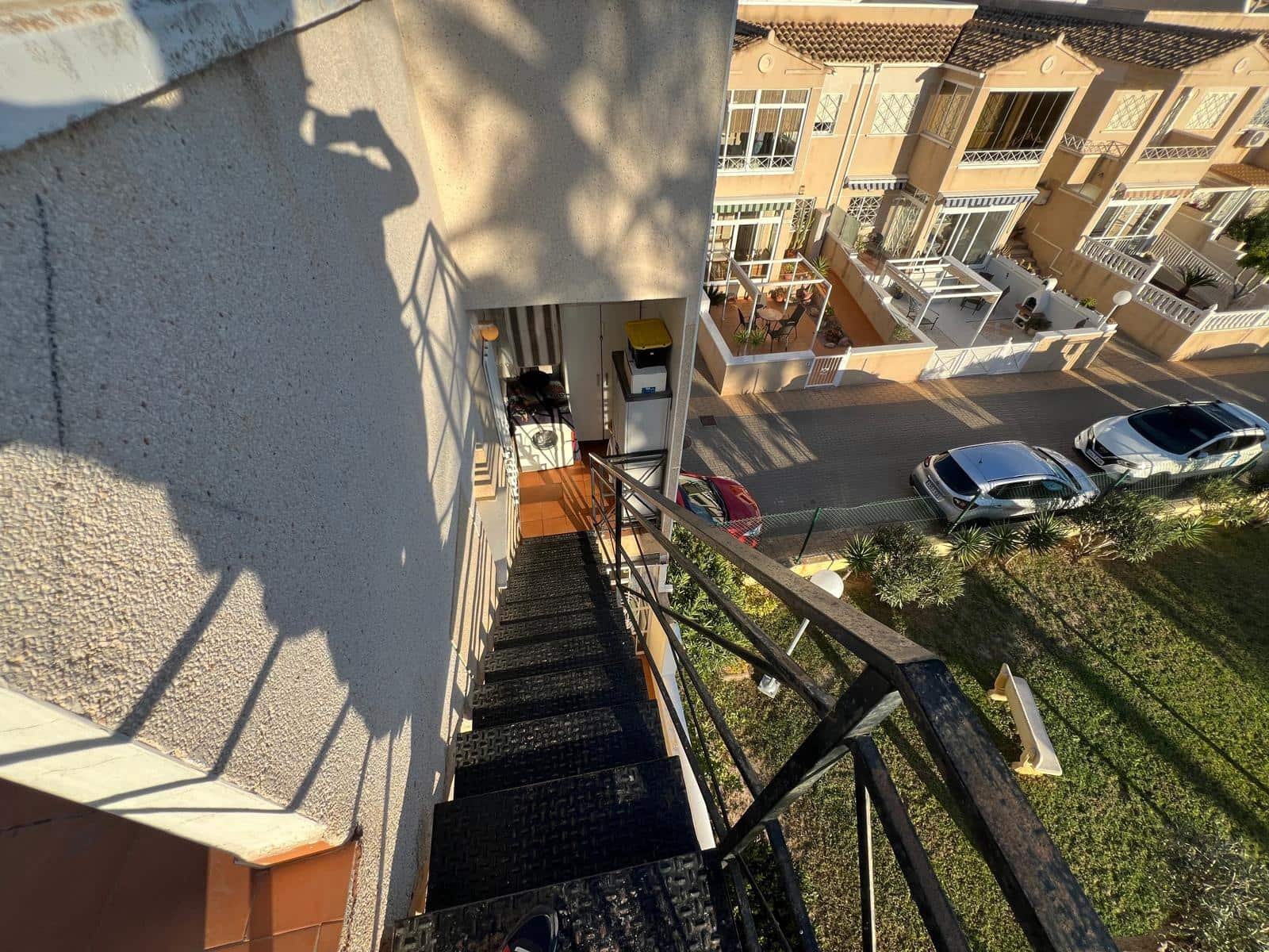 2 sovrum Takvåning till salu i Orihuela Costa med pool - 149 995 € (Ref: 9427443)