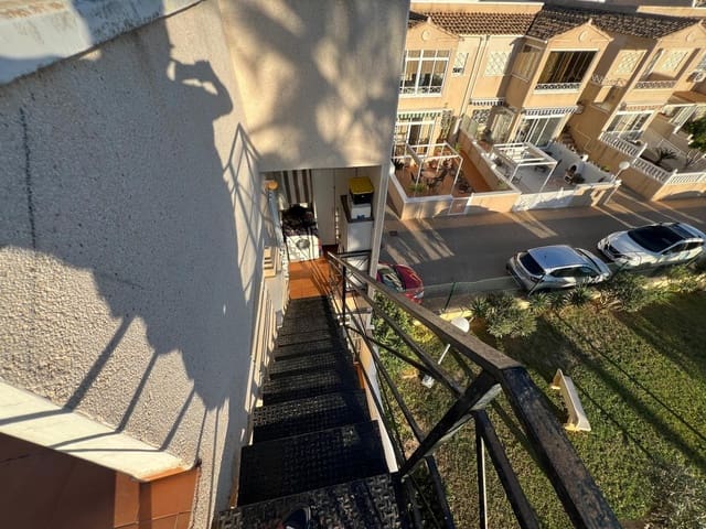 2 sovrum Takvåning till salu i Orihuela Costa, Orihuela med pool - 149 995 € (Ref: 9427443)