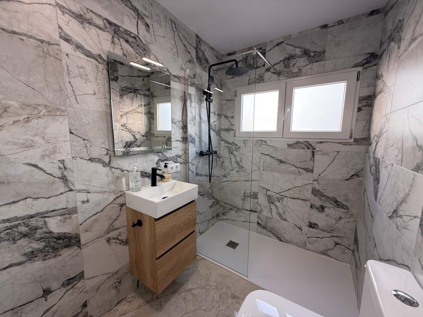 2 slaapkamer Appartement te koop in Torrevieja - € 199.900 (Ref: 9437616)