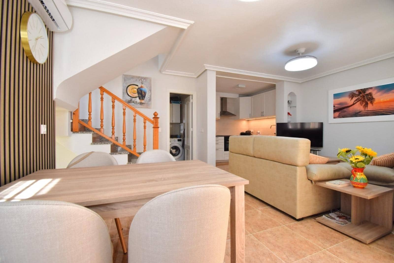 2 sovrum Villa till salu i Playa Flamenca med pool - 210 000 € (Ref: 9437618)