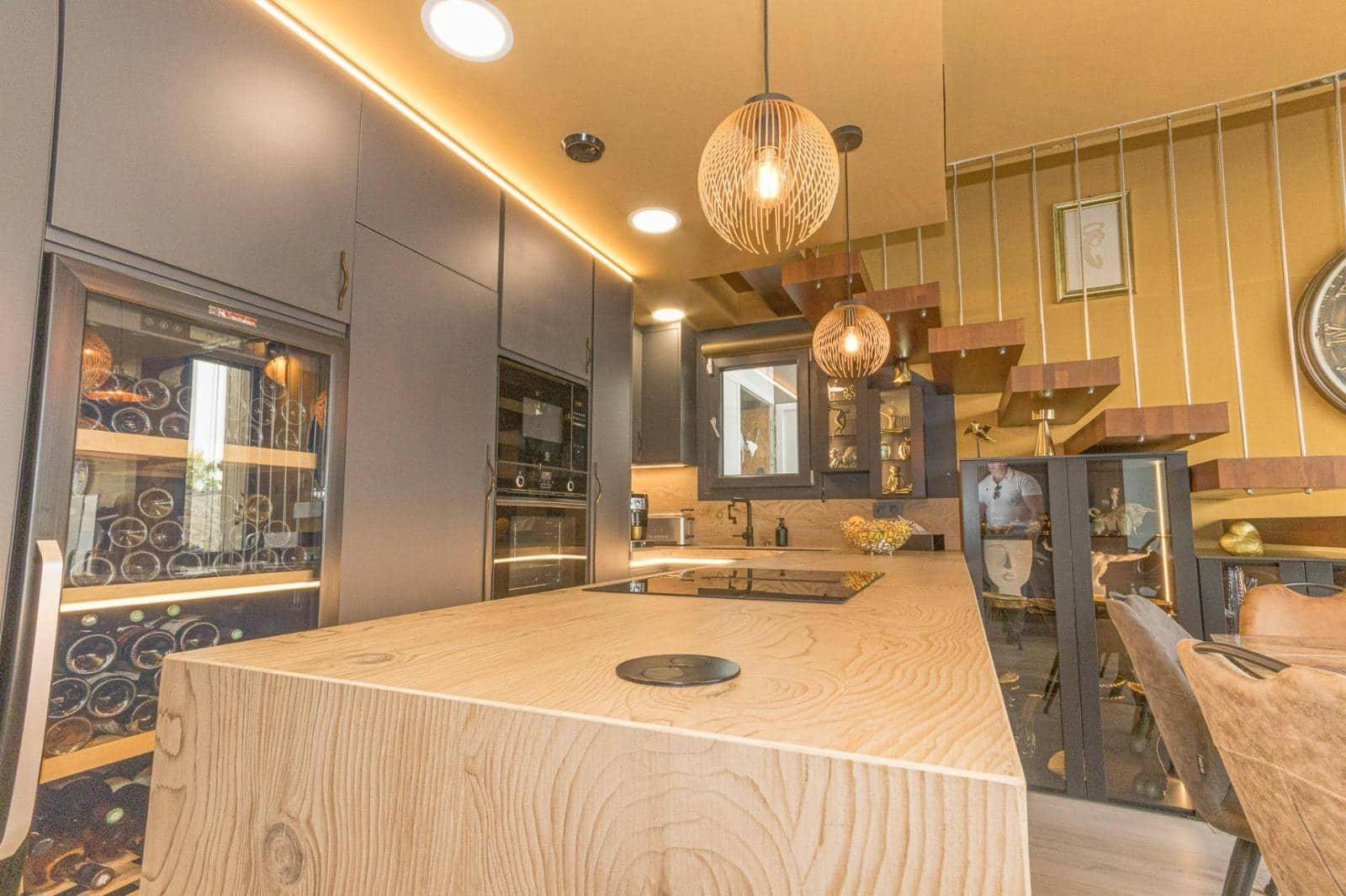 3 slaapkamer Villa te koop in Orihuela Costa met zwembad garage - € 575.000 (Ref: 9437621)